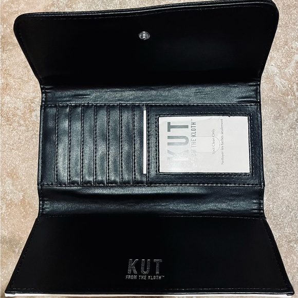 Kut From Kloth  Slim Wallet. Vegan. Black & White. Brand new! - Picture 7 of 7